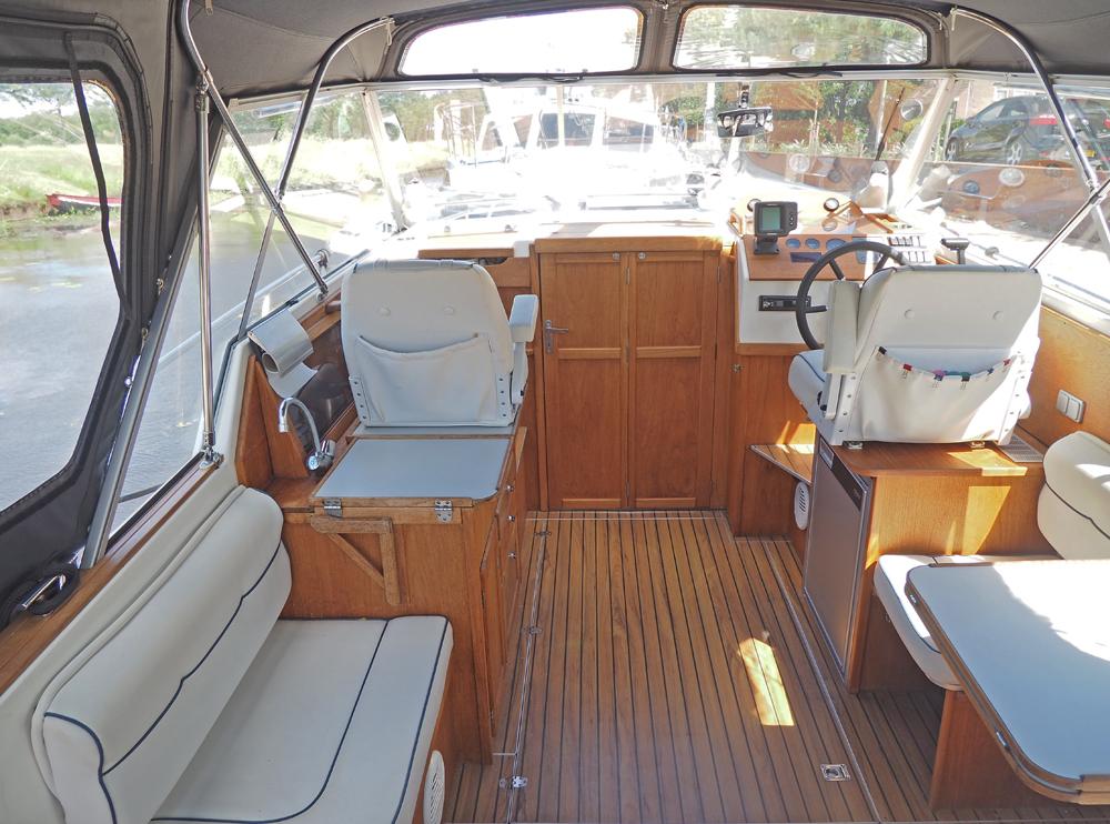 Stuurhuis, Accommodatie